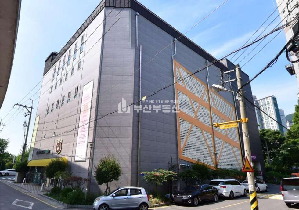경남 김해시 구산동 김해 구산동 건물매매> 스크린골프장·실내골프연습장 포함 건물통매매! 넓은 주차장 확보 매매 매물번호 10274 사진 1