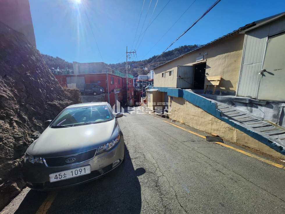 부산 사하구 구평동 부산 사하구 구평동 토지 매매 (미등기건물2개동 포함) – 구평가구단지 내 대지 매물 소개 매매 매물번호 10295 사진 5