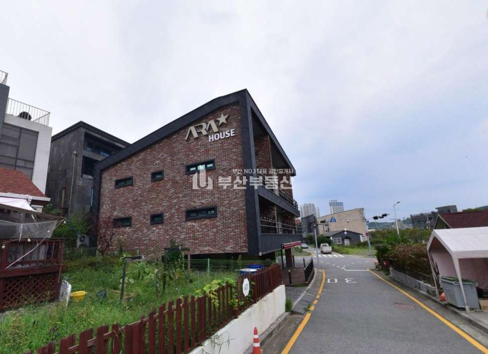 부산 기장군 기장읍 기장군 기장읍 시랑리 펜션 건물 매매 – 바다가 보이는 최고의 투자 기회 매매 매물번호 10299 사진 4