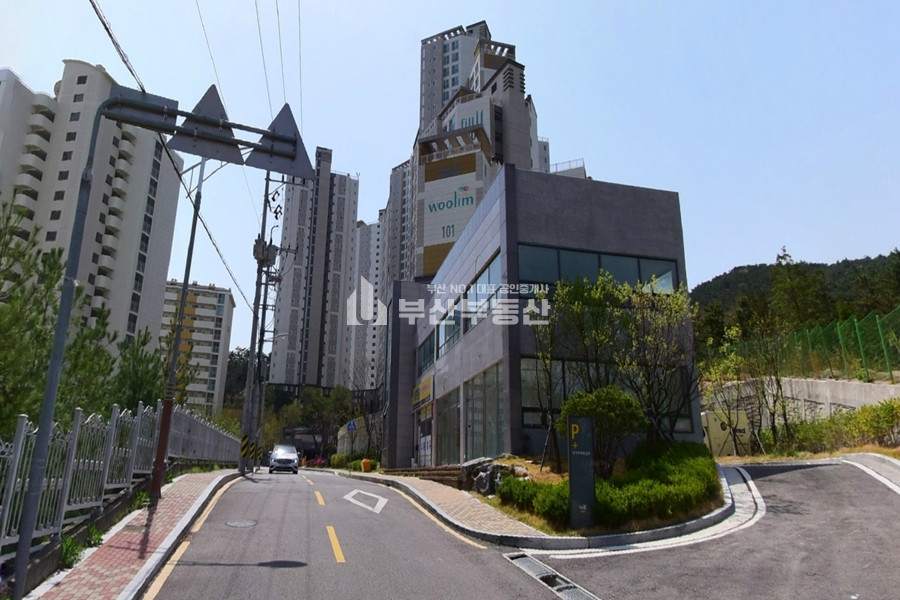 부산 해운대구 송정동 101동 해운대구 송정동 송정우림필유 아파트 전세 25평 2억 전세 매물번호 10031 사진 2