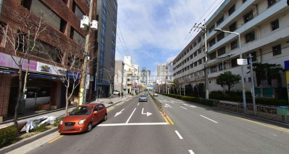 부산 영도구 남항동2가 대도로접, 다양한 용도사용가능,리모후 가치상승 매매 매물번호 10082 사진 4