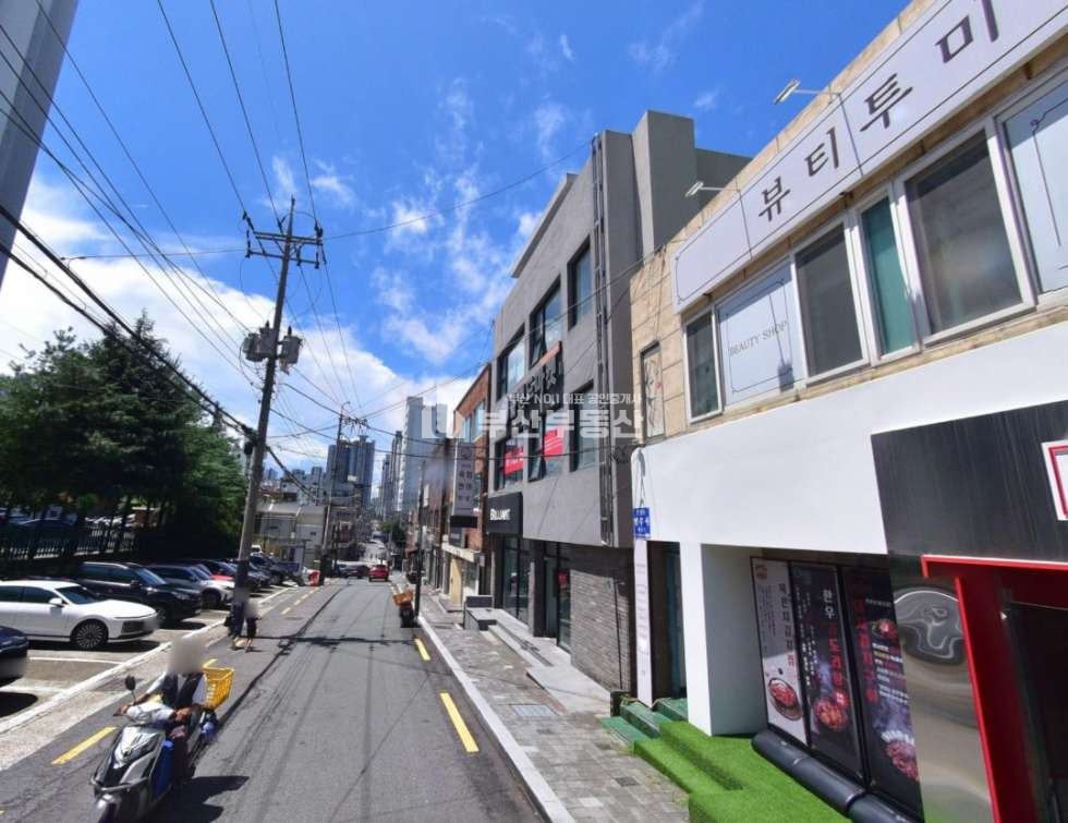 부산 연제구 연산동 상가임대>부산 연제구 연산동 1층 무권리 상가임대 월세 :: 연산역 역세권 도보 3분 거리 핵심 입지 월세 매물번호 10202 사진 3