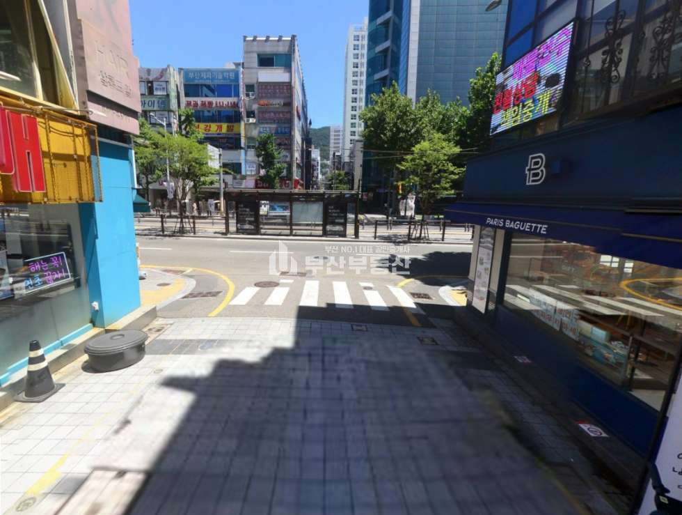 부산 부산진구 부전동 상가임대>부산진구 부전동 상가임대/서면1번가 1층 무권리상가임대 월세 매물번호 10225 사진 2