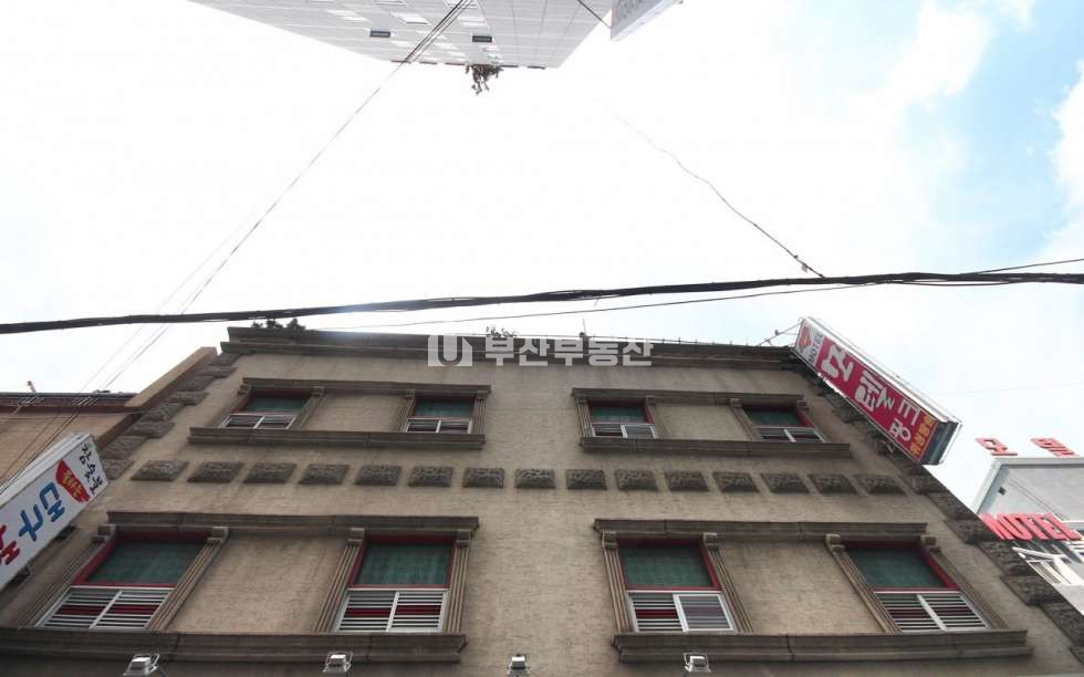 부산 부산진구 부전동 부산모텔매매>부산진구 부전동 모텔매매/영광도서 인근 3층 서면모텔매매 매매 매물번호 10245 사진 4