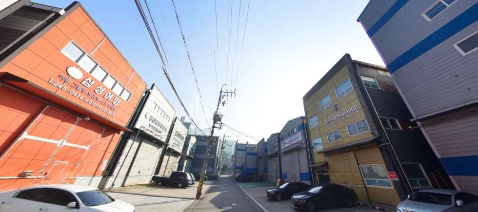부산 영도구 청학동 공장매매>영도 청학동 3층공장매매 /130평 매매가 25억 매매 매물번호 10107 사진 1